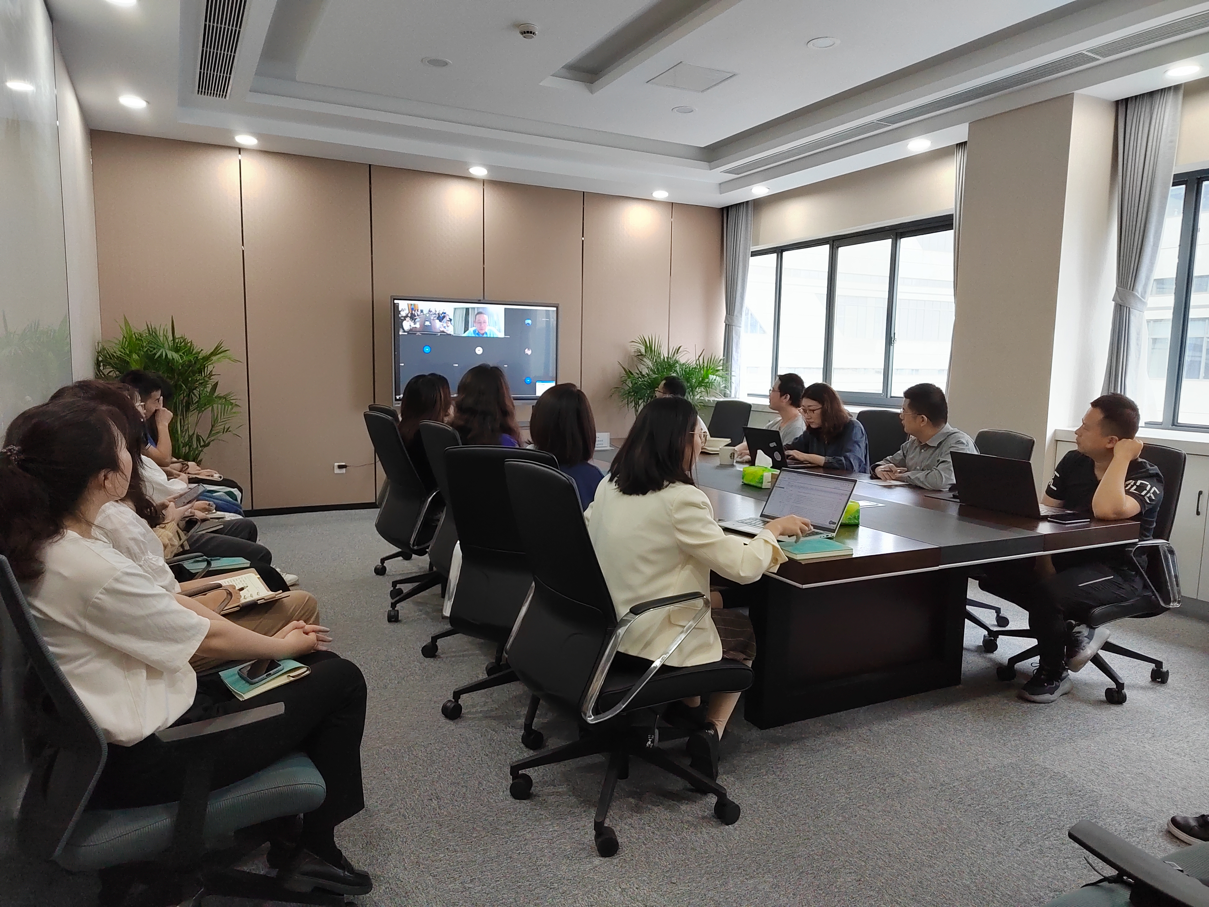 8ccfa1359a8111d5e4a7f6bb97eed9c2.jpg 8ccfa1359a8111d5e4a7f6bb97eed9c2.jpg